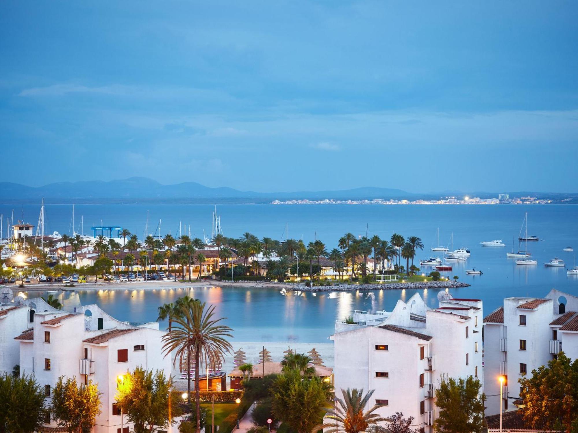 Apartment Playa Blanca 100m Sandy By Interhome